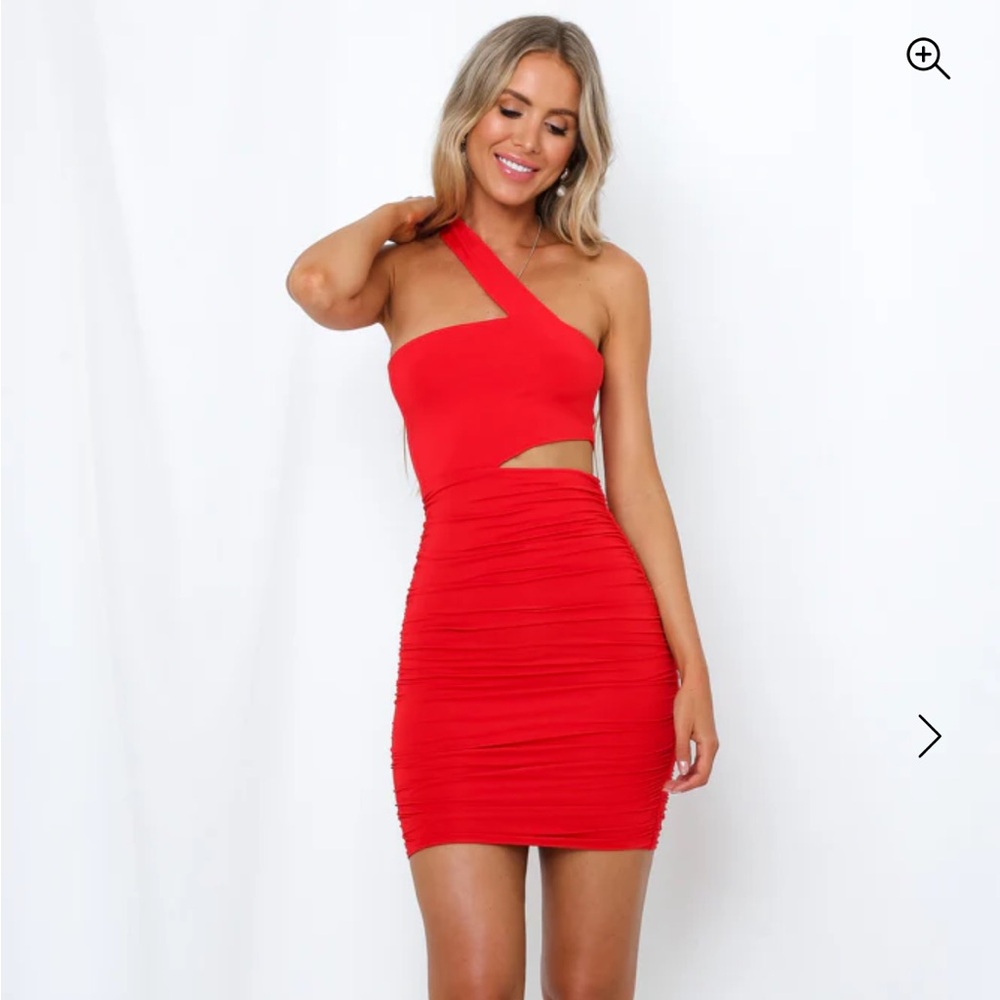 Dress. Size US 4. New with tags. Never worn